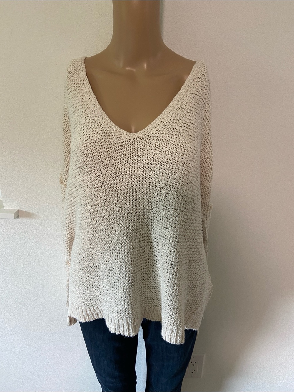 By Together oversized Cream Open-Weave V-Neck Sweater Sz M